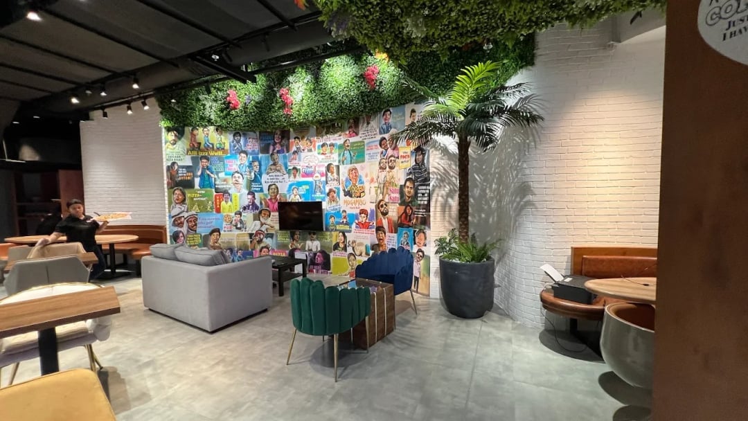 Chicago Pizza - Image 4