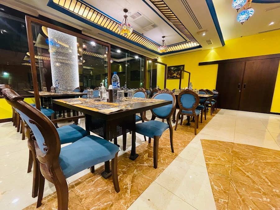 Persian Kebab Restaurant - Image 2
